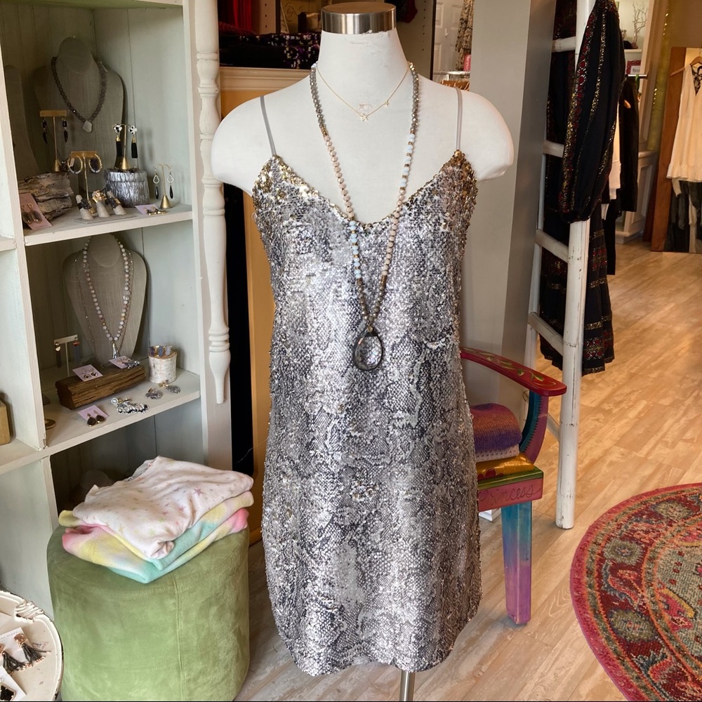 cupcakes & cashmere Silver Sequin Snake-Print Slip Dress